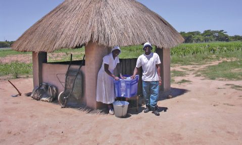 Family access clean water with Aquabox