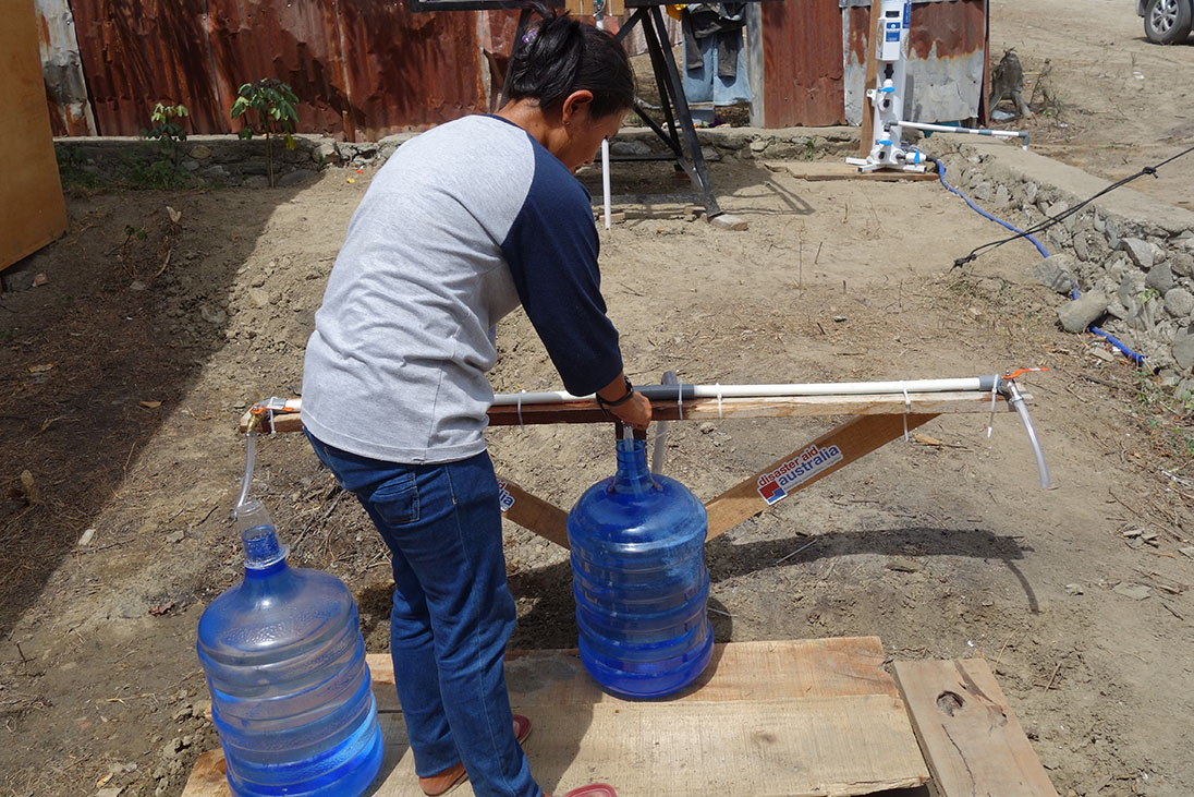 indonesia earthquake clean water