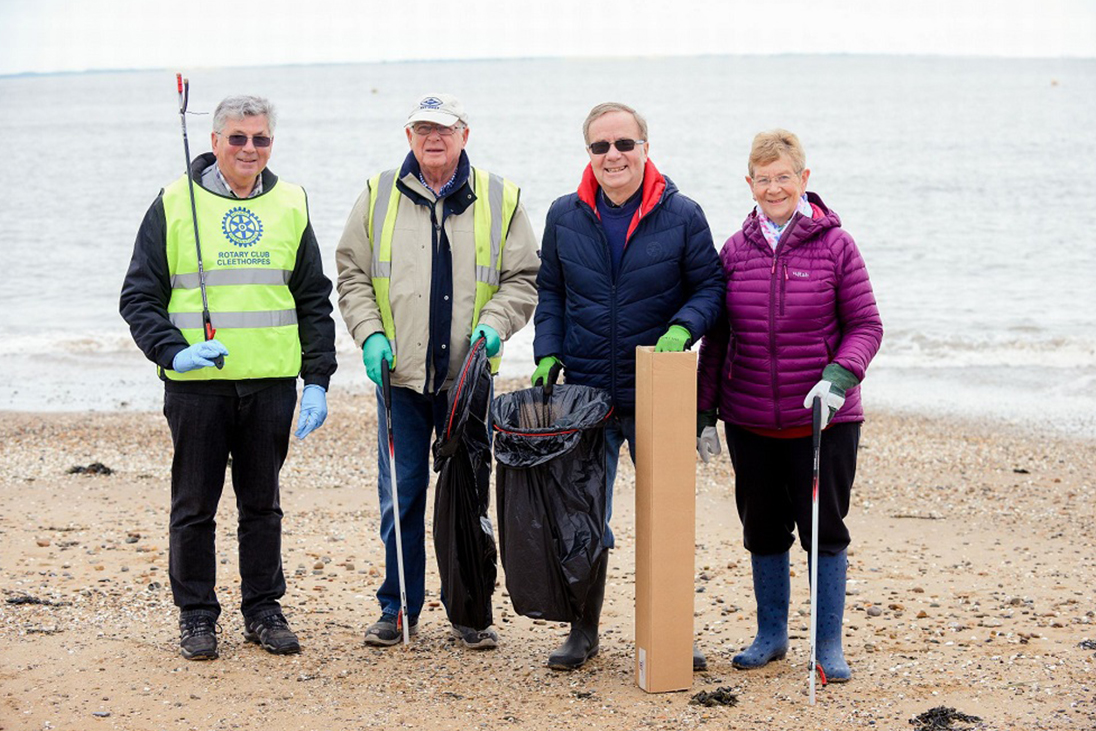 cleethorpes beach clean