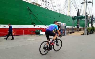 cyclist cycling hamburg rotary